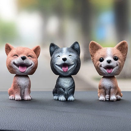 Cute doll decorations in the car, resin bobblehead dog animal bulldog, creative cute car ornaments