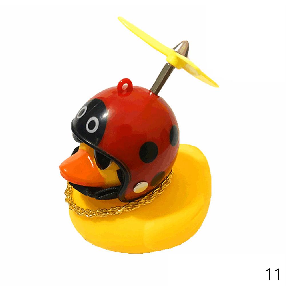 Car Duck with Helmet Broken Wind Small Yellow Duck Road Bike Motor Helmet Riding Cycling Car Accessories Decor Without Lights