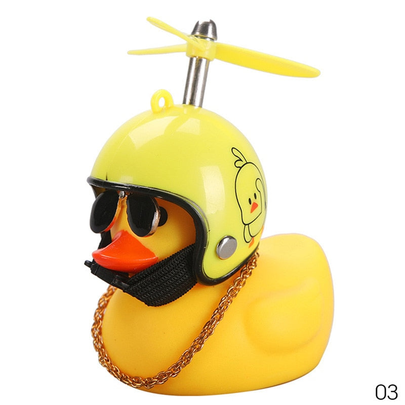 Car Duck with Helmet Broken Wind Small Yellow Duck Road Bike Motor Helmet Riding Cycling Car Accessories Decor Without Lights