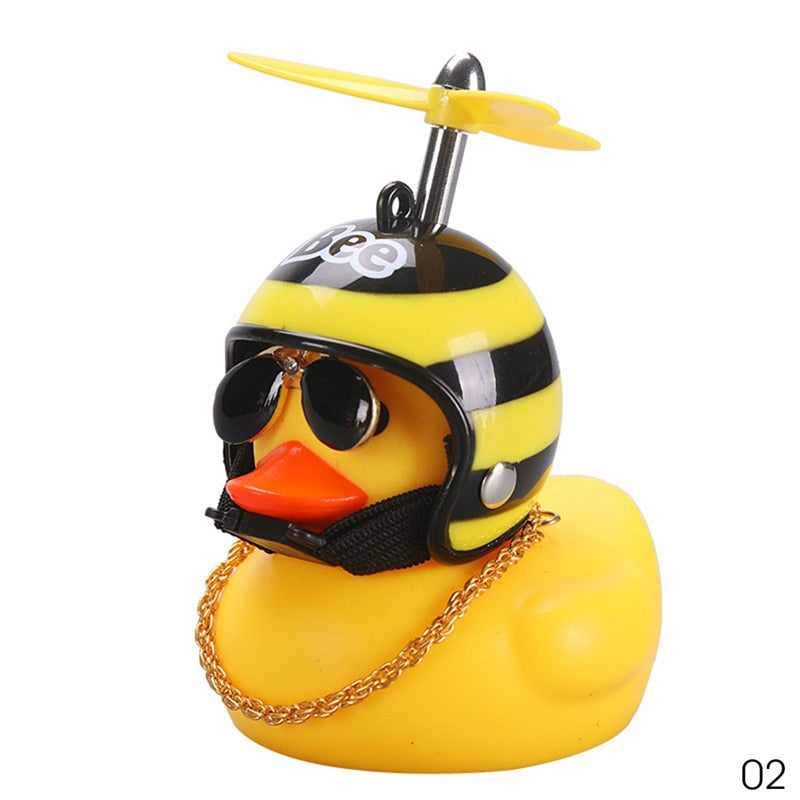 Car Duck with Helmet Broken Wind Small Yellow Duck Road Bike Motor Helmet Riding Cycling Car Accessories Decor Without Lights